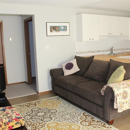 A Gem Inn The Rockies Jasper Kamer foto