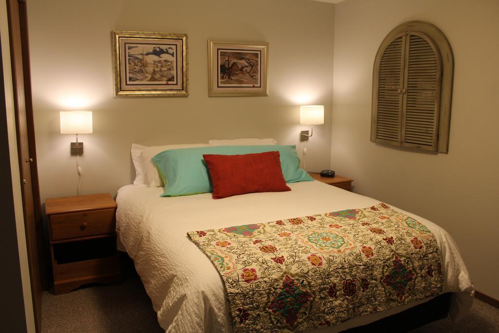 A Gem Inn The Rockies Jasper Kamer foto