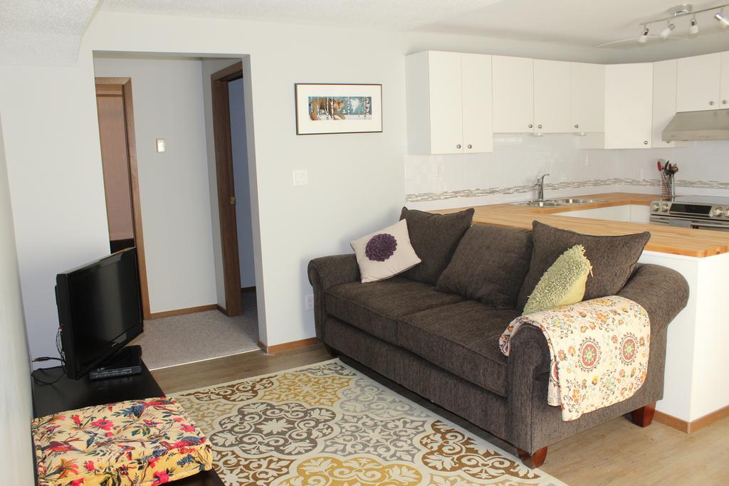 A Gem Inn The Rockies Jasper Kamer foto