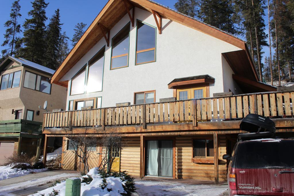 A Gem Inn The Rockies Jasper Kamer foto